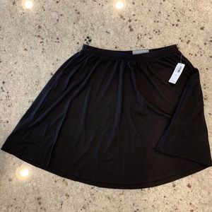 NWT black Old Navy skirt